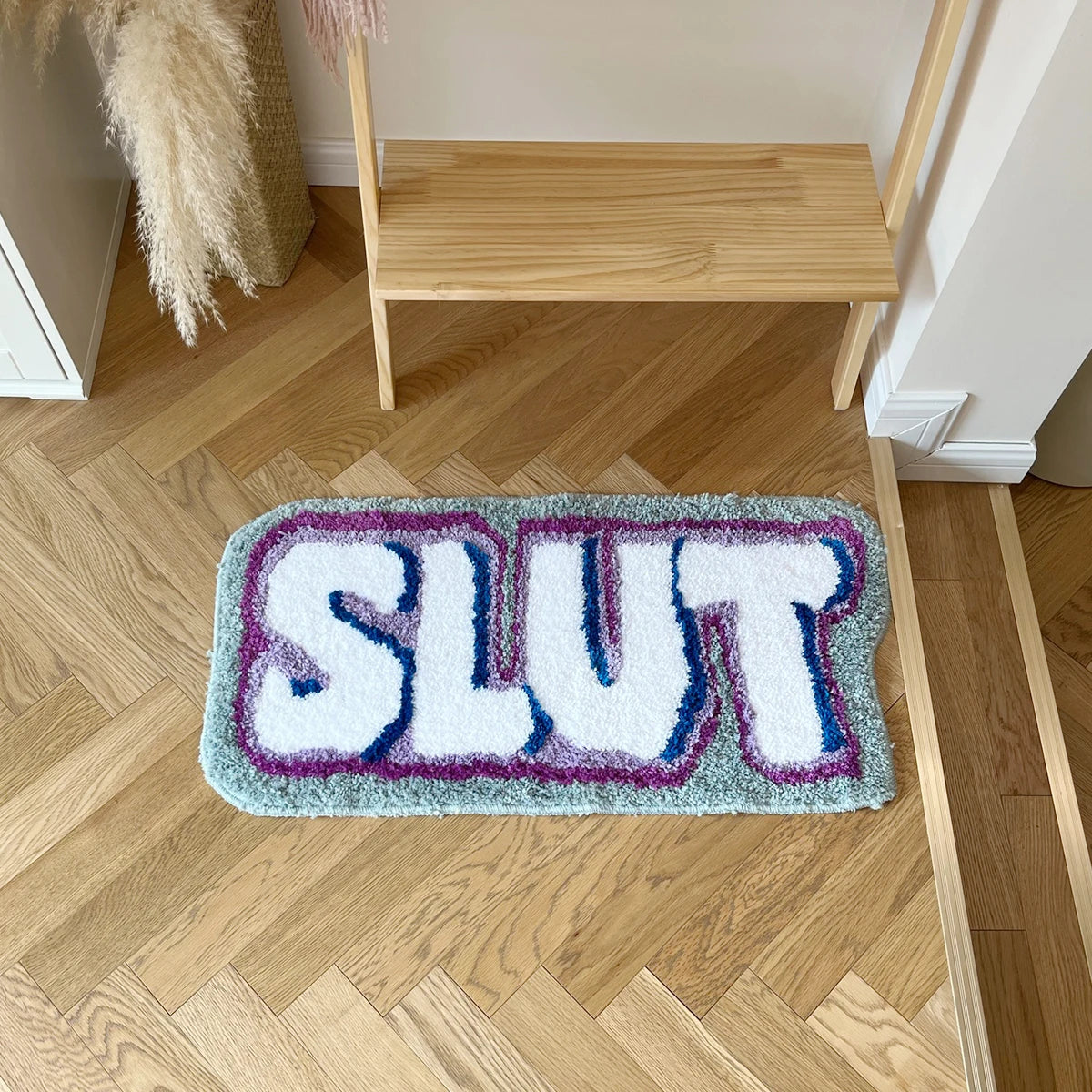 SLUT